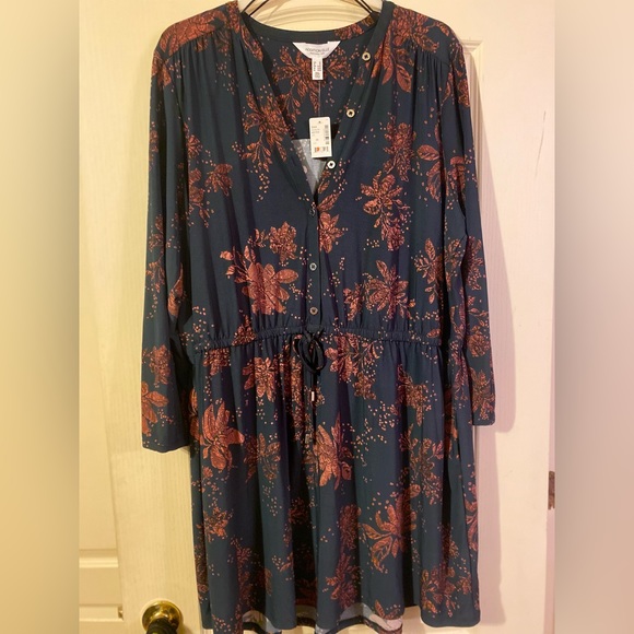 Dress 3X - Picture 2 of 2